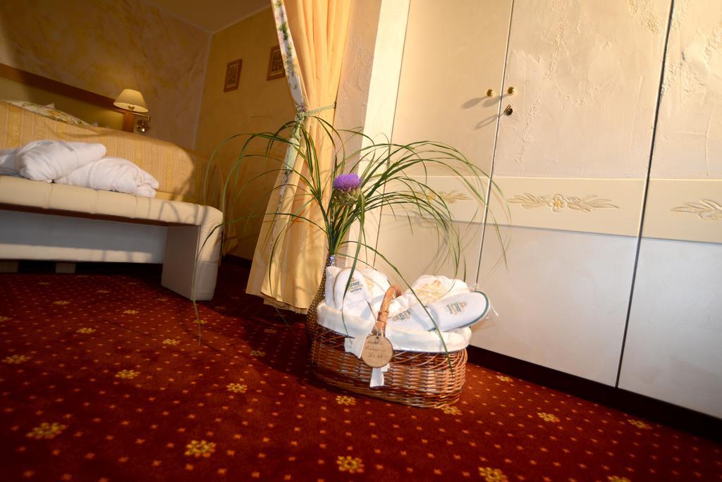 Hotel Krone Igelsberg Freudenstadt Dış mekan fotoğraf